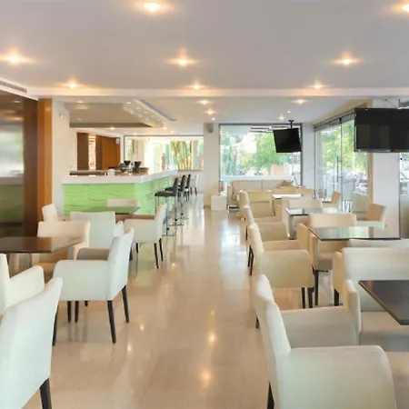 Island Resorts Marisol Hotel