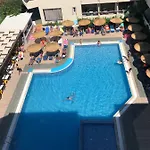 Island Resorts Marisol Otel 4*