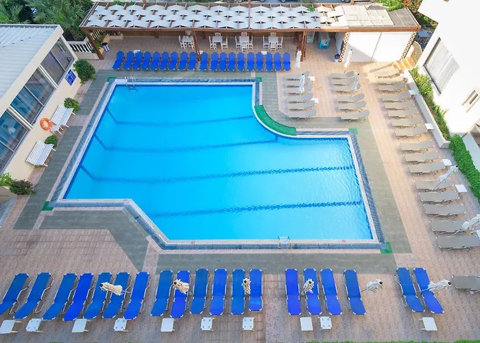 Island Resorts Marisol 4*