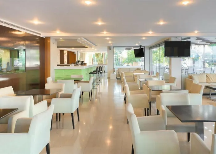 Island Resorts Marisol Hotel