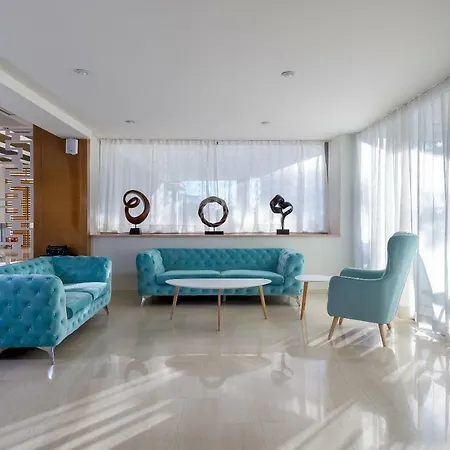 Island Resorts Marisol 4*