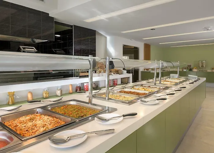 Island Resorts Marisol Hotel 4*