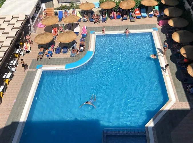 Island Resorts Marisol Hotel 4*